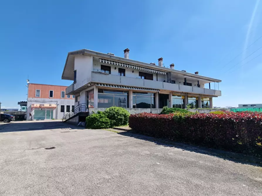 Immagine 16 di Negozio in vendita  in Via Marco Polo a Mestrino