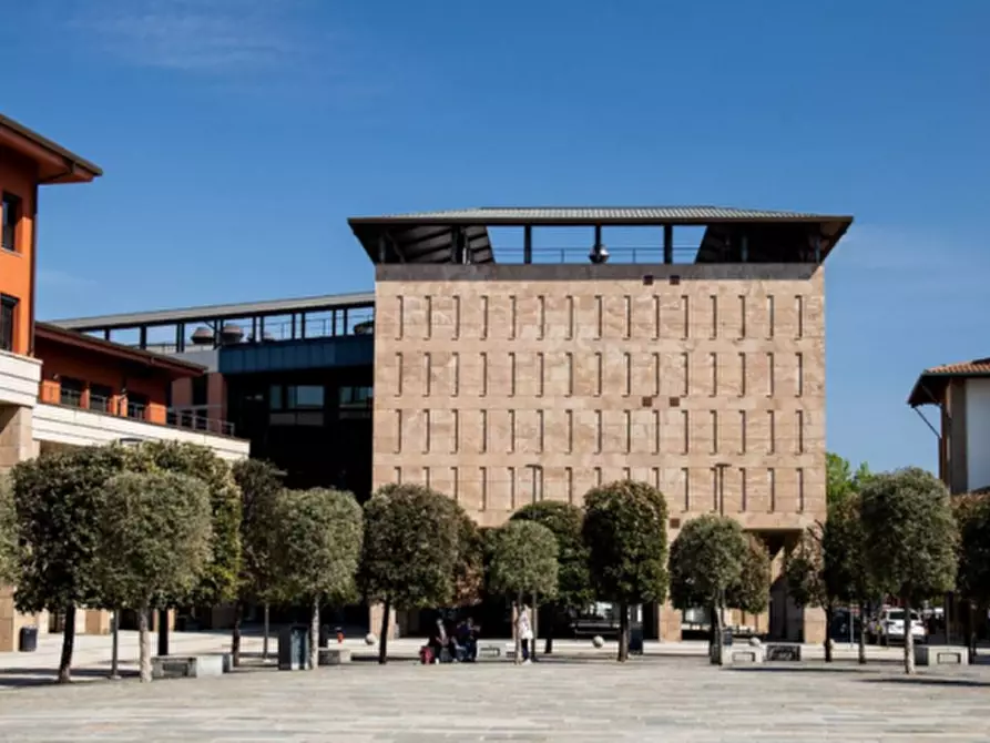 Immagine 5 di Attività commerciale in vendita  in PARCO SAN DONATO a Firenze