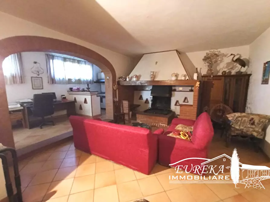 Immagine 3 di Casa indipendente in vendita  in Guidonami a Castiglione Del Lago