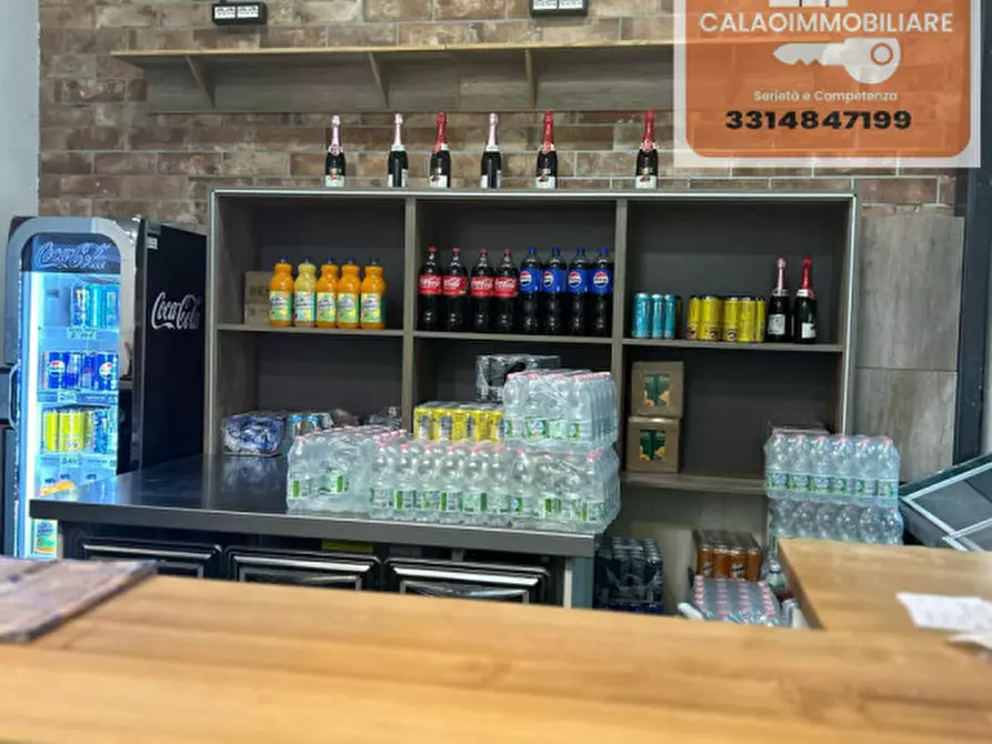 Immagine 1 di Attività commerciale in vendita  in viale dante a Cassino