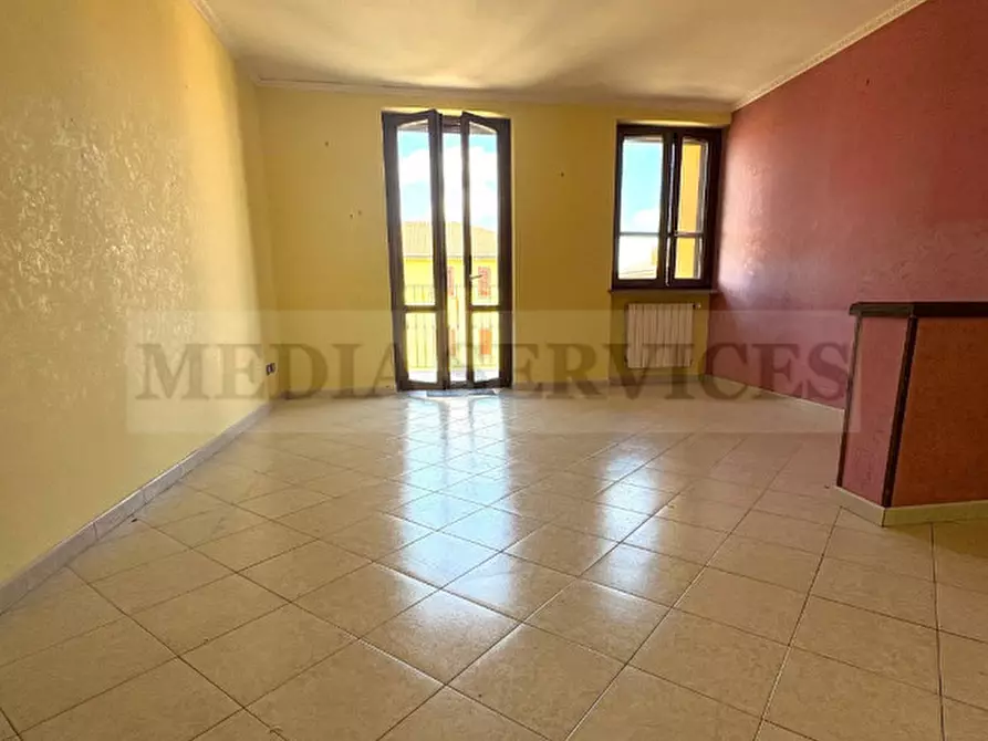 Immagine 8 di Appartamento in vendita  in via Gioacchino Rossini n° 5 a Gropello Cairoli