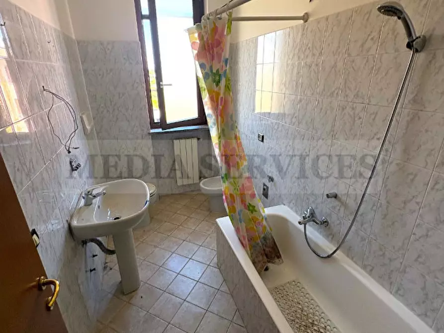 Immagine 20 di Appartamento in vendita  in via Gioacchino Rossini n° 5 a Gropello Cairoli