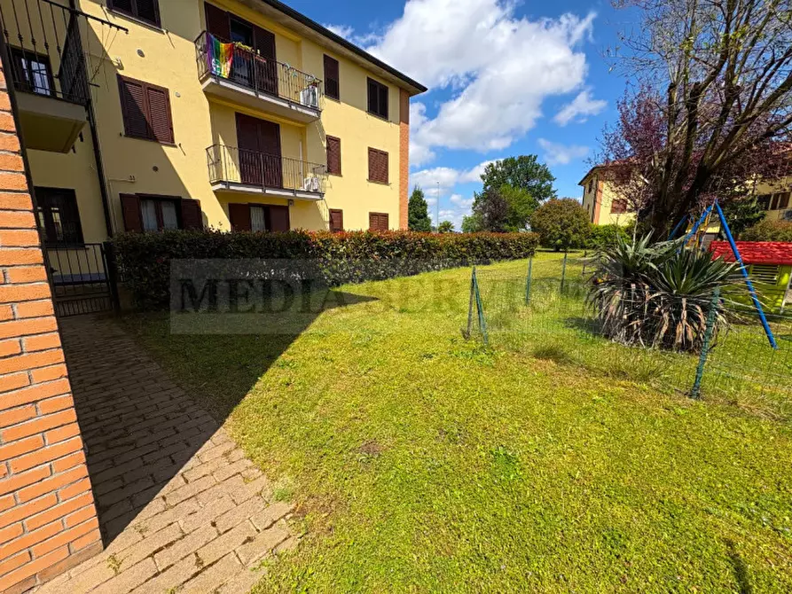 Immagine 26 di Appartamento in vendita  in via Gioacchino Rossini n° 5 a Gropello Cairoli