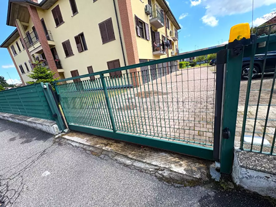 Immagine 31 di Appartamento in vendita  in via Gioacchino Rossini n° 5 a Gropello Cairoli