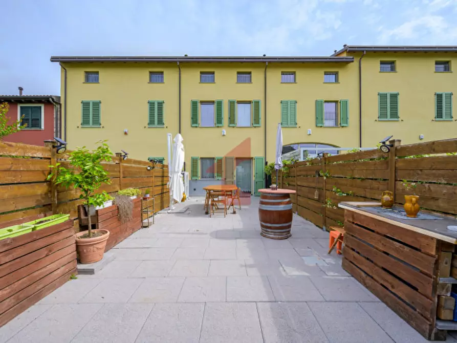 Immagine 29 di Villetta a schiera in vendita  in Strada Angelica, 42-44 a Parma