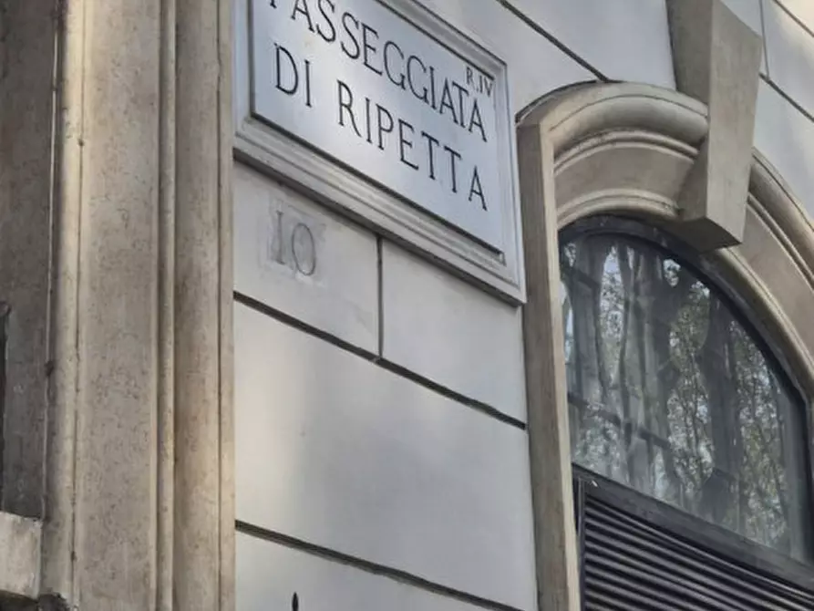 Immagine 27 di Appartamento in vendita  in Passeggiata di Ripetta a Roma