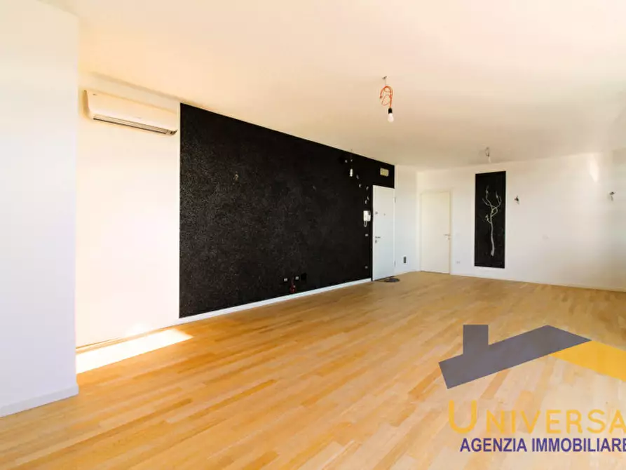 Immagine 8 di Appartamento in vendita  in VIA DIEGO VALERI n. 8  Interno 30 Piano 6 a Camposampiero