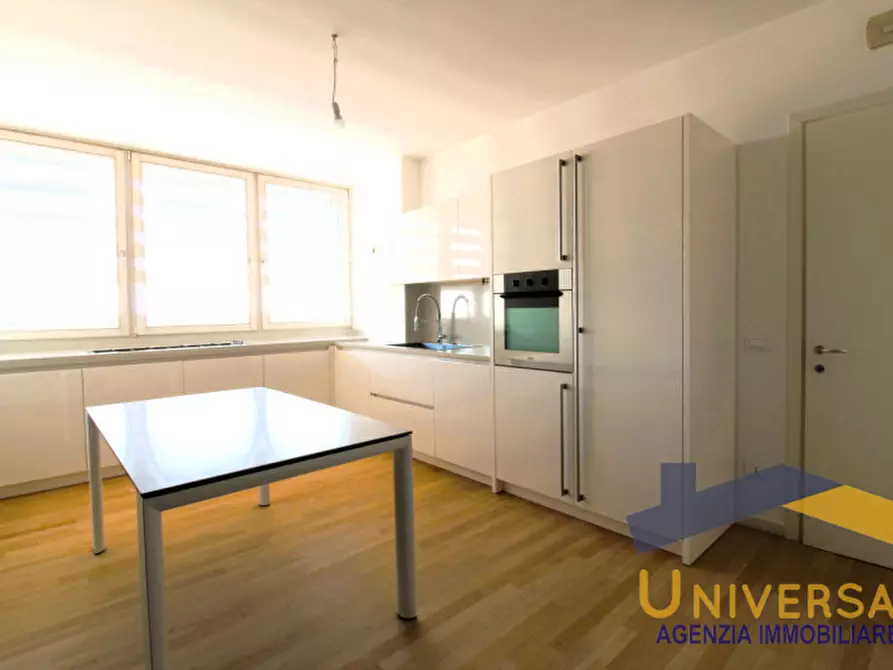 Immagine 15 di Appartamento in vendita  in VIA DIEGO VALERI n. 8  Interno 30 Piano 6 a Camposampiero