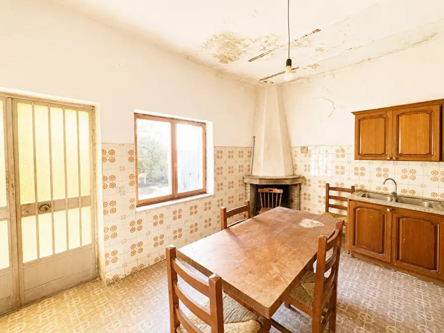 Immagine 1 di Casa indipendente in vendita  in Via Piemonte a Siniscola