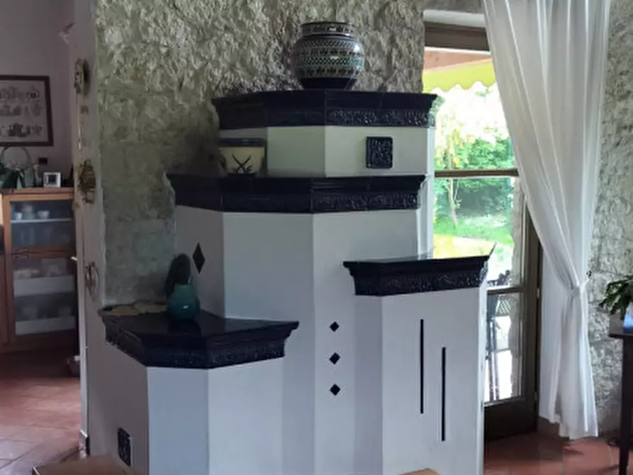 Immagine 13 di Villa in vendita  a Trento