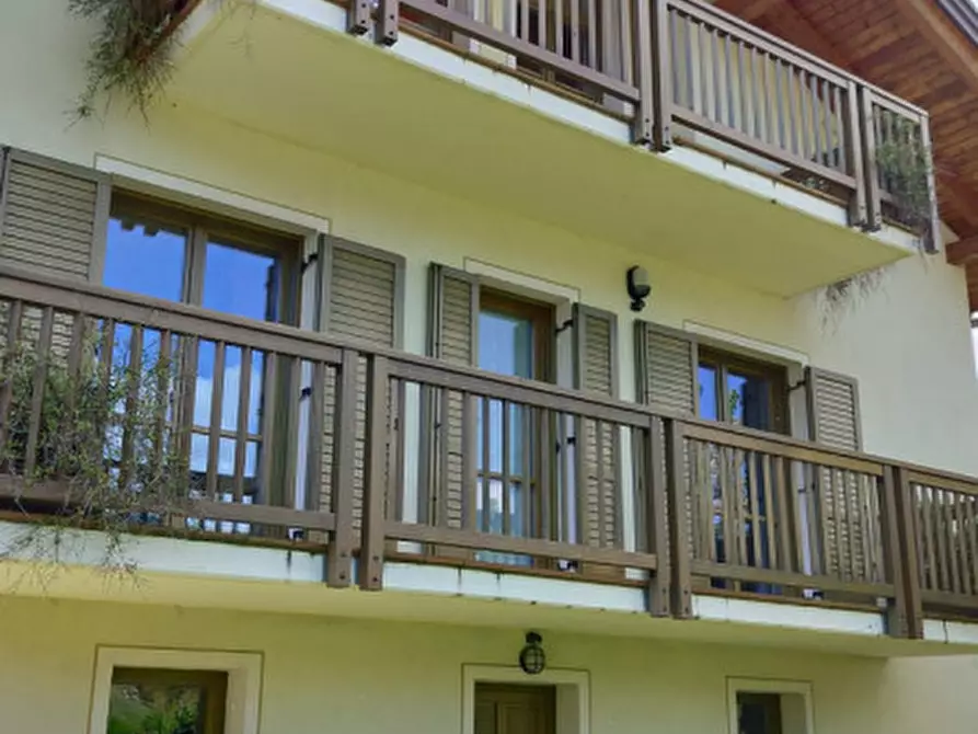 Immagine 14 di Villa in vendita  a Trento