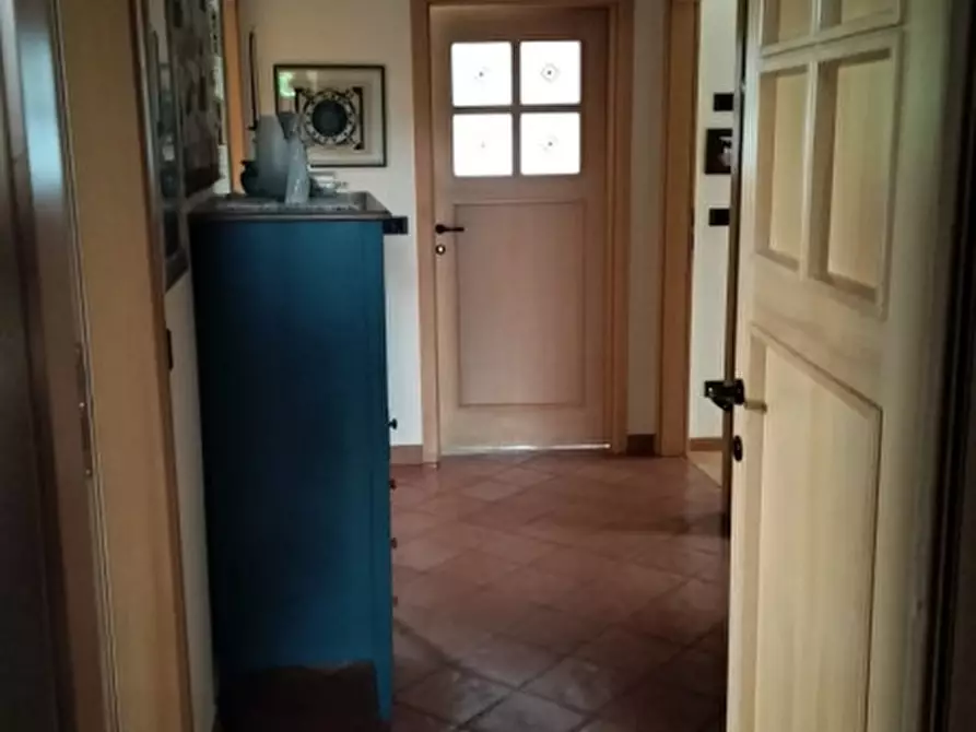 Immagine 32 di Villa in vendita  a Trento