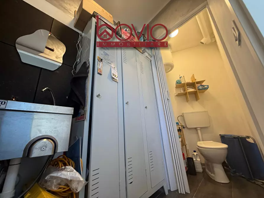 Immagine 38 di Attività commerciale in vendita  in Via Canonico Bartolomeo Elia SNC a San Mauro Torinese