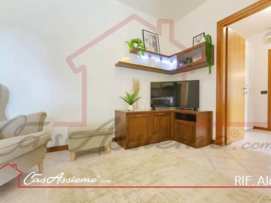 Immagine 9 di Appartamento in vendita  a Rossano Veneto