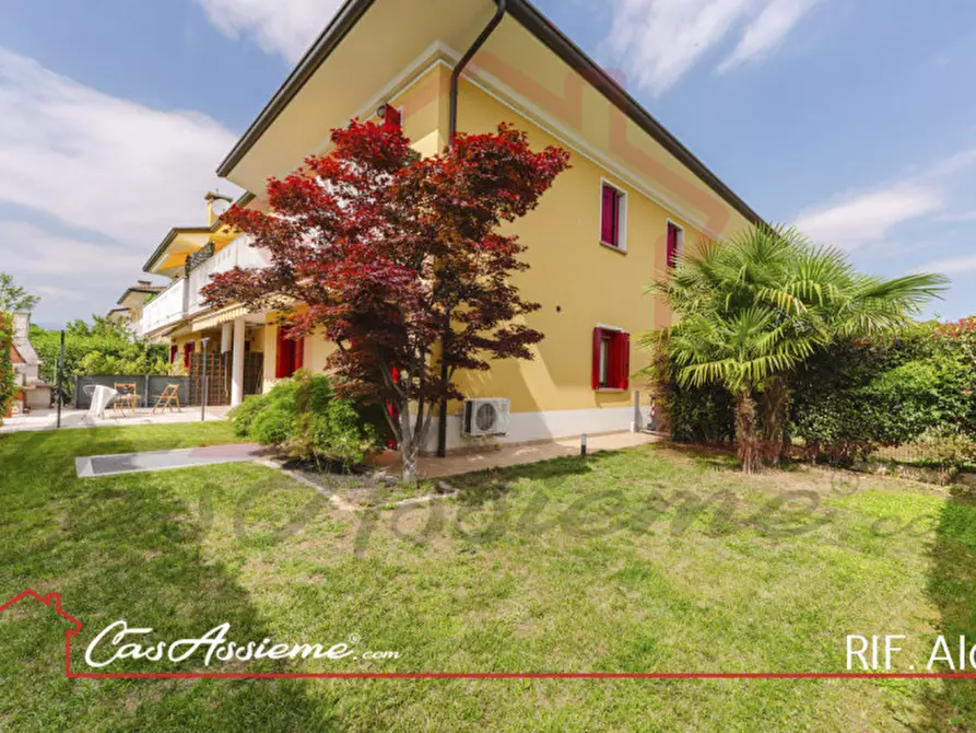 Immagine 28 di Appartamento in vendita  a Rossano Veneto