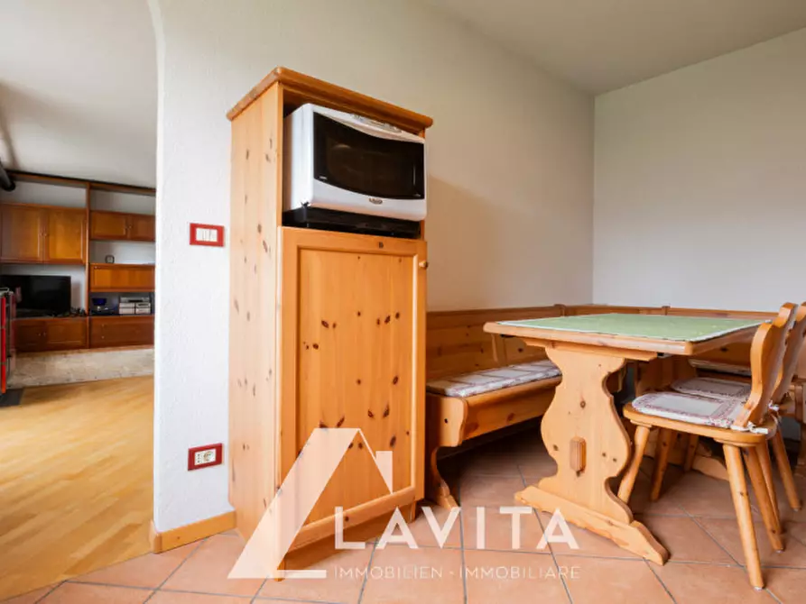 Immagine 10 di Appartamento in vendita  in Via Costa dall'Or -Strada Statale 620 del Passo di Lavazè a Ville Di Fiemme