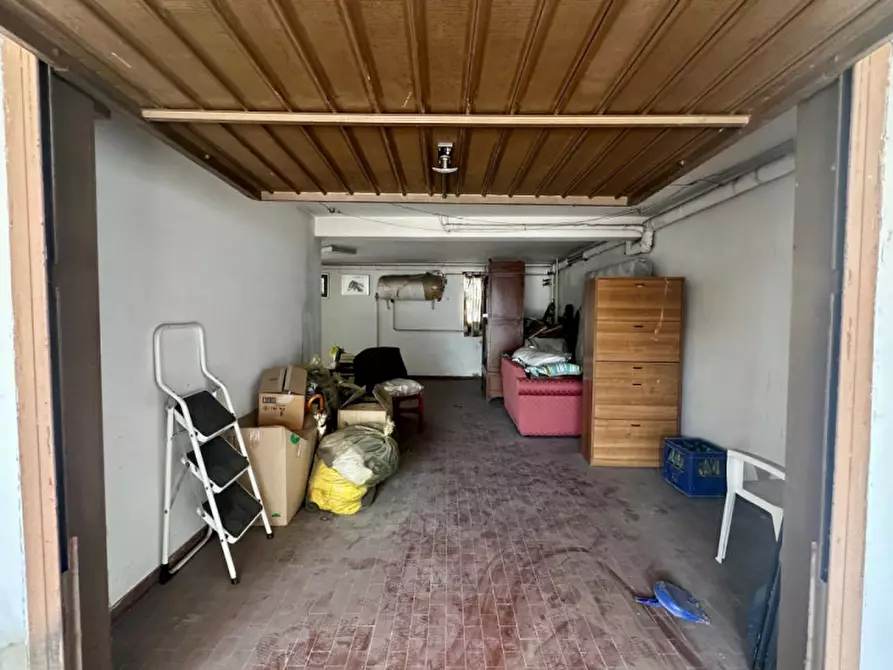 Immagine 30 di Villetta a schiera in vendita  in Via Scapacchiò a Selvazzano Dentro