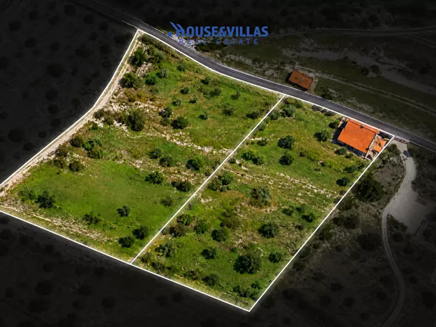 Immagine 15 di Rustico / casale in vendita  in c.da bochini a Avola