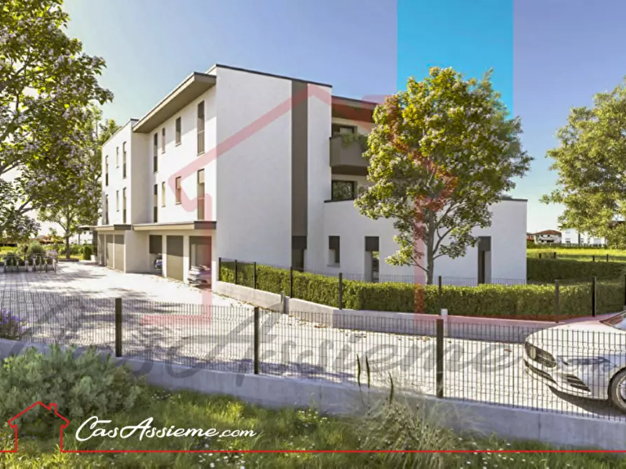 Immagine 5 di Appartamento in vendita  a Castelfranco Veneto