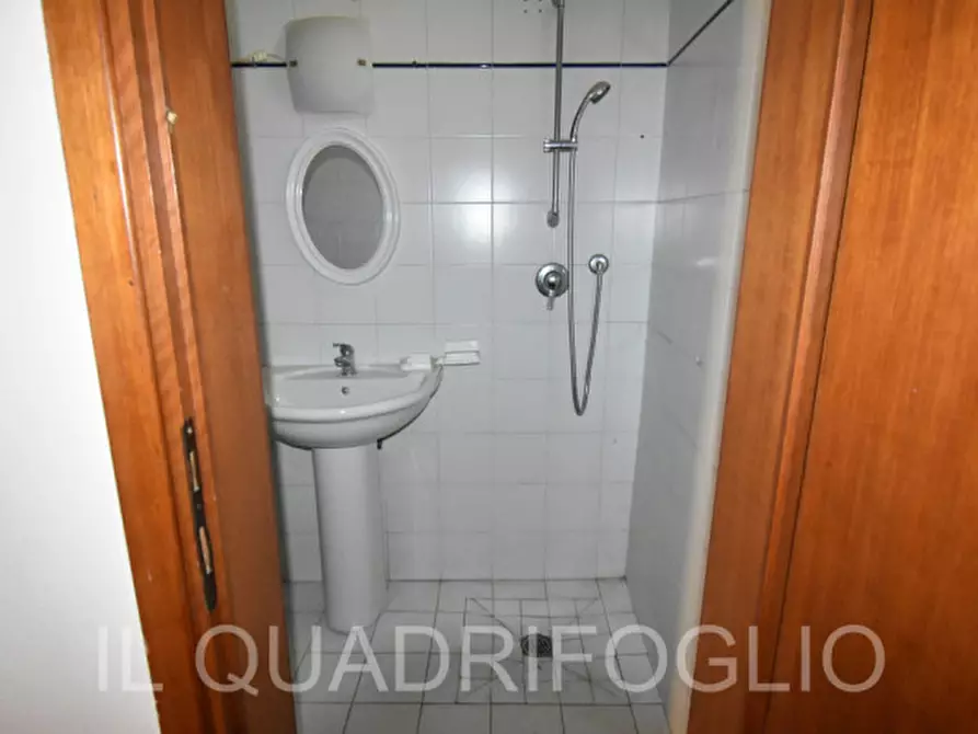 Immagine 6 di Appartamento in vendita  in Viale Carducci 93 a Cesena