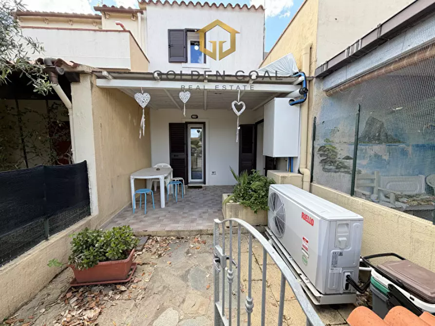 Immagine 20 di Appartamento in vendita  in Via Lugo a San Teodoro