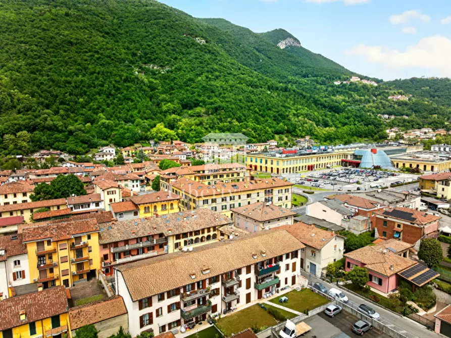 Immagine 3 di Appartamento in vendita  in Via Circonvallazione a Villanuova Sul Clisi