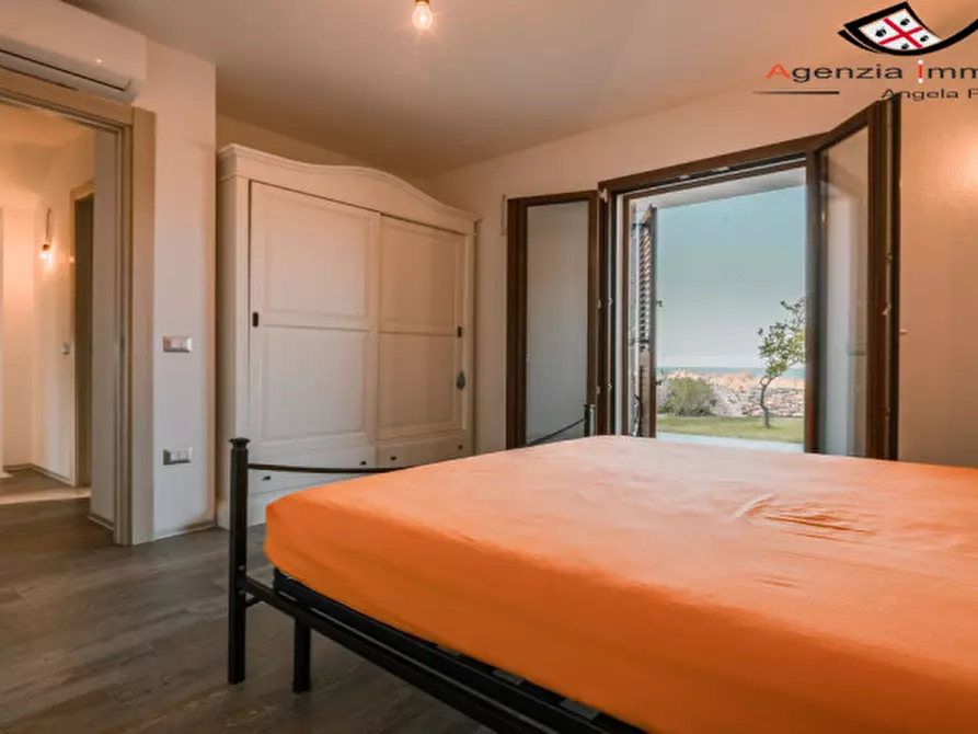 Immagine 33 di Villa in vendita  a Budoni