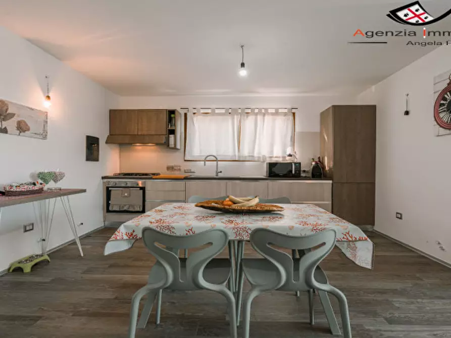 Immagine 46 di Villa in vendita  a Budoni