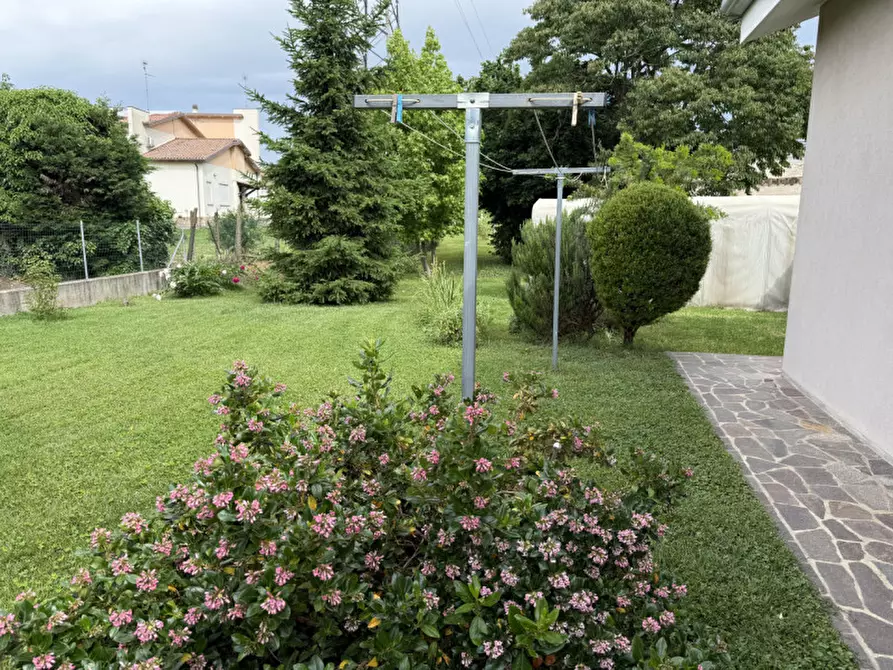 Immagine 8 di Casa bifamiliare in vendita  in Via Montanara a Rovigo