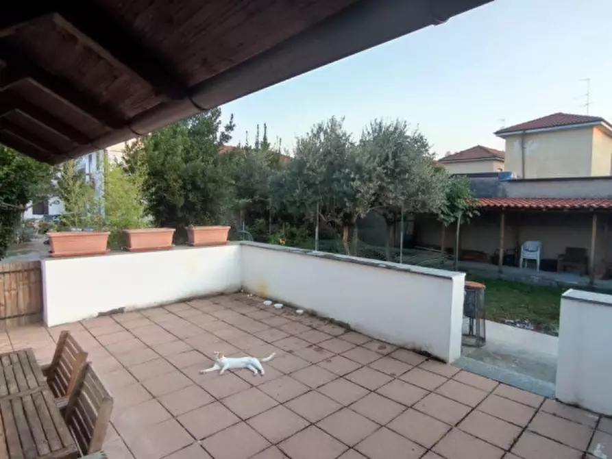 Immagine 2 di Appartamento in affitto  in Via G. Mozzoni, 12 a Rescaldina