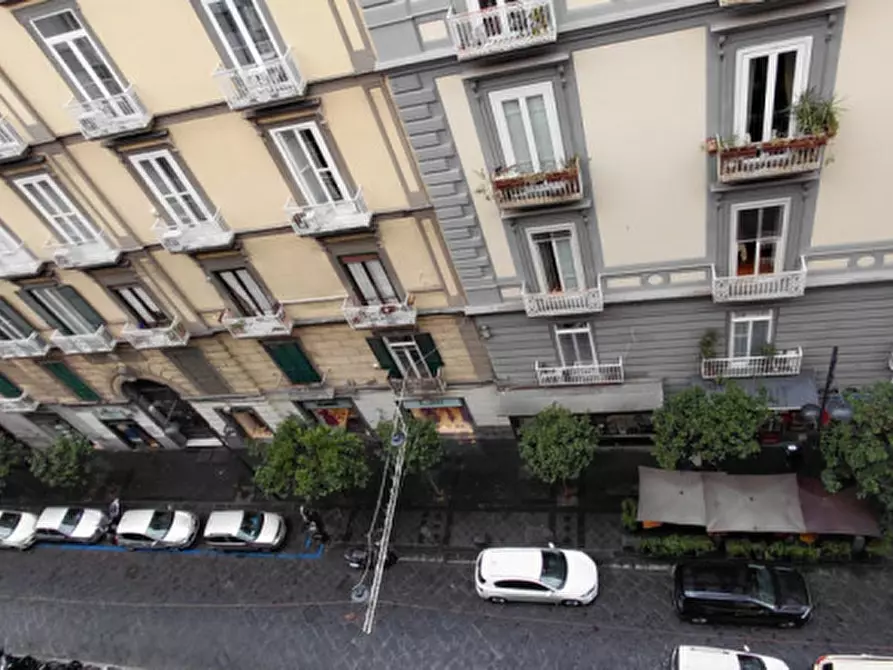 Immagine 3 di Camera in affitto  in via duomo 63 a Napoli