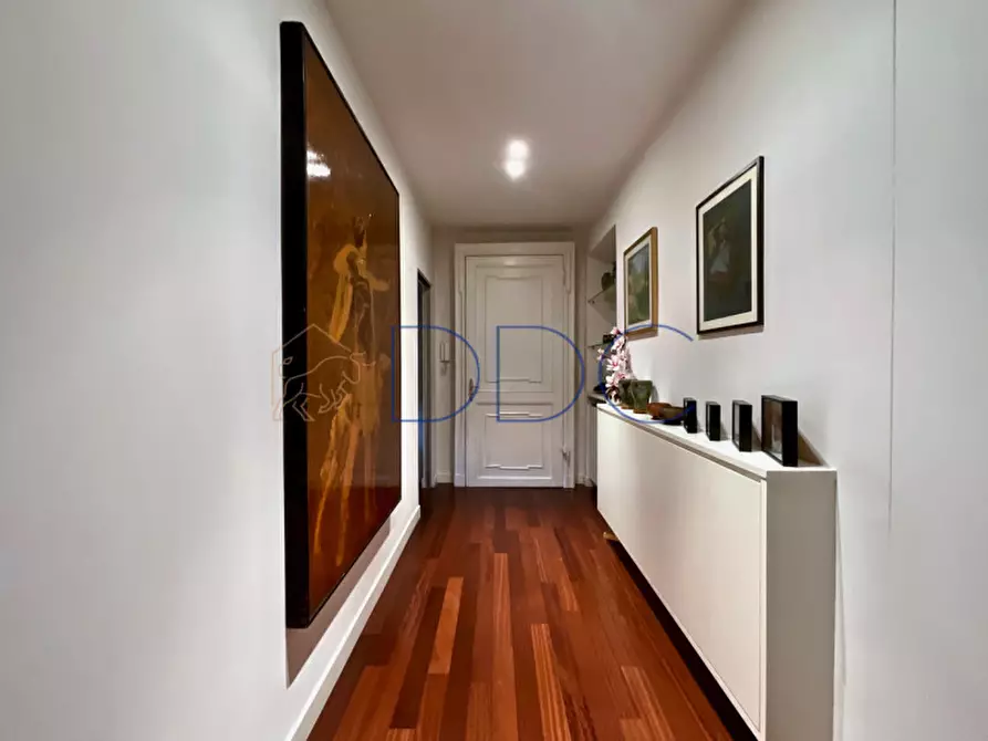 Immagine 19 di Appartamento in vendita  in Via Giovanni Giolitti 9 a Torino