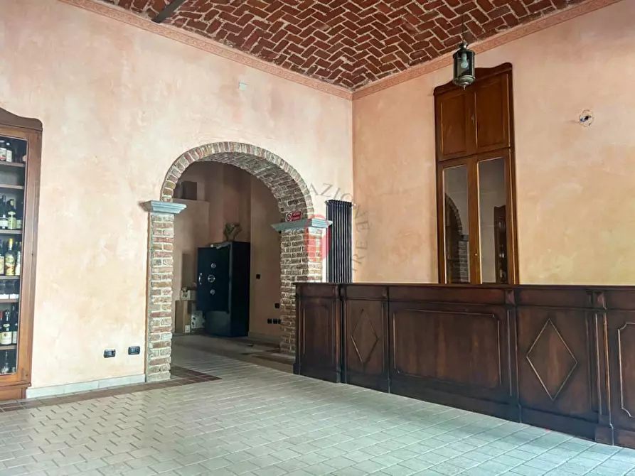 Immagine 4 di Negozio in vendita  in Via Bainsizza 23 a Torino