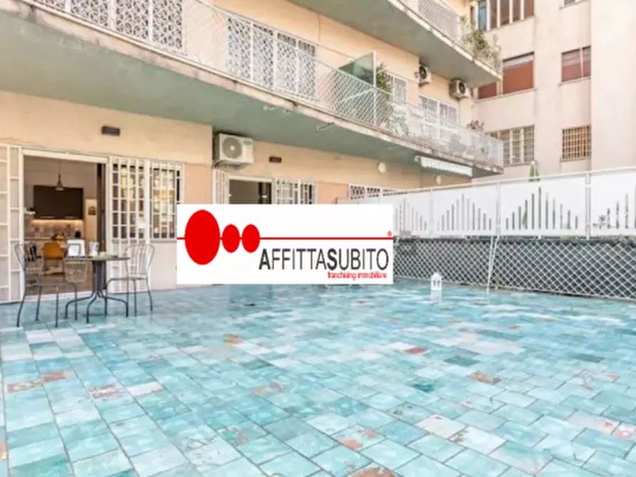 Immagine 1 di Appartamento in affitto  in via Luca Giordano a Napoli