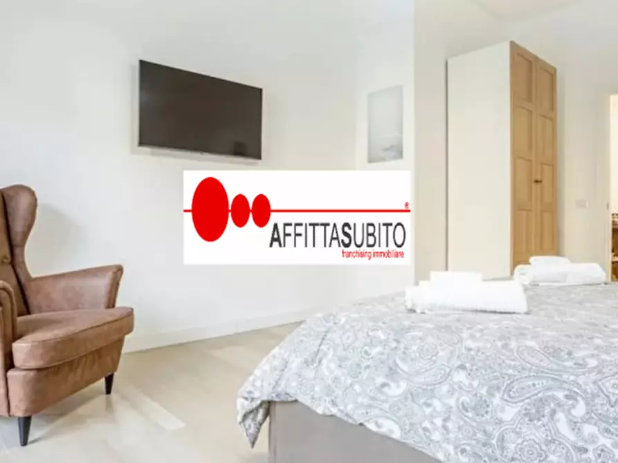 Immagine 5 di Appartamento in affitto  in via Luca Giordano a Napoli