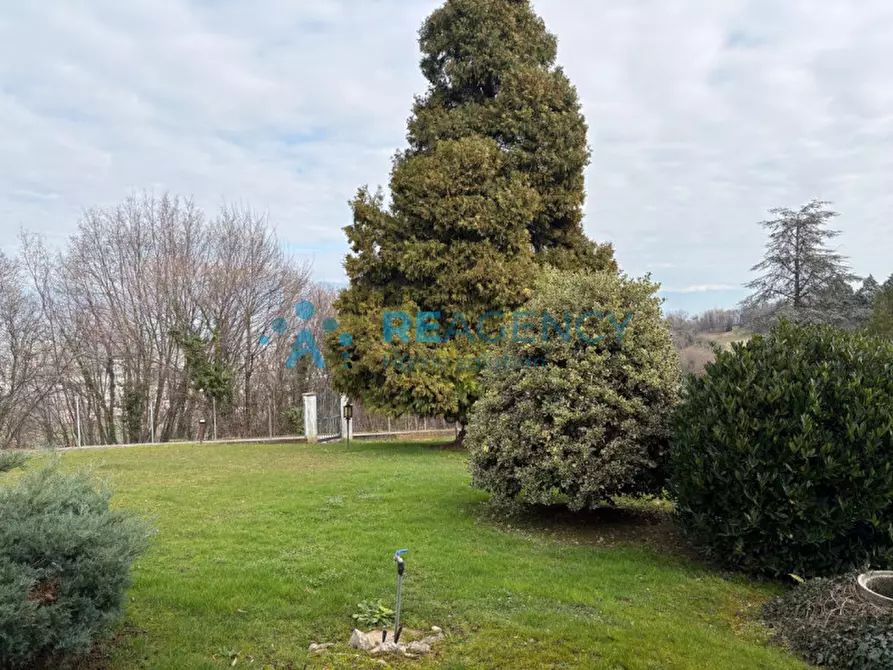 Immagine 2 di Villa in vendita  a Isola Vicentina
