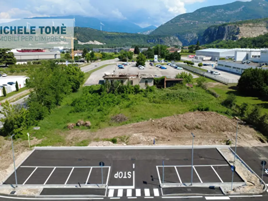 Immagine 2 di Terreno in vendita  in Via Nazionale del Brennero a Sant'ambrogio Di Valpolicella