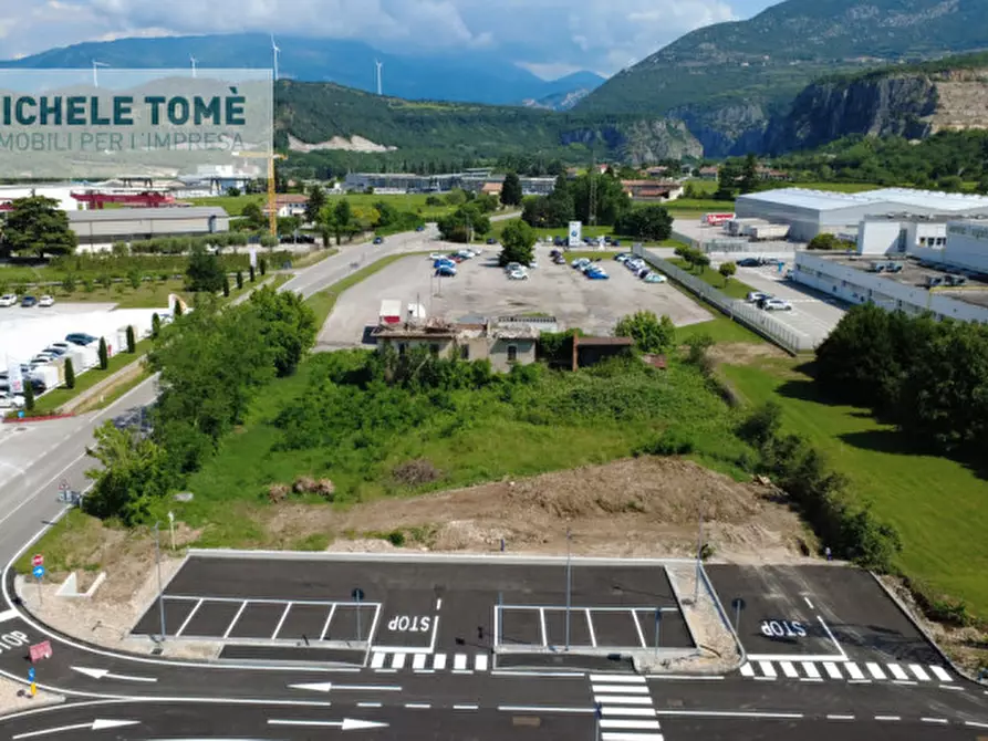 Immagine 4 di Terreno in vendita  in Via Nazionale del Brennero a Sant'ambrogio Di Valpolicella