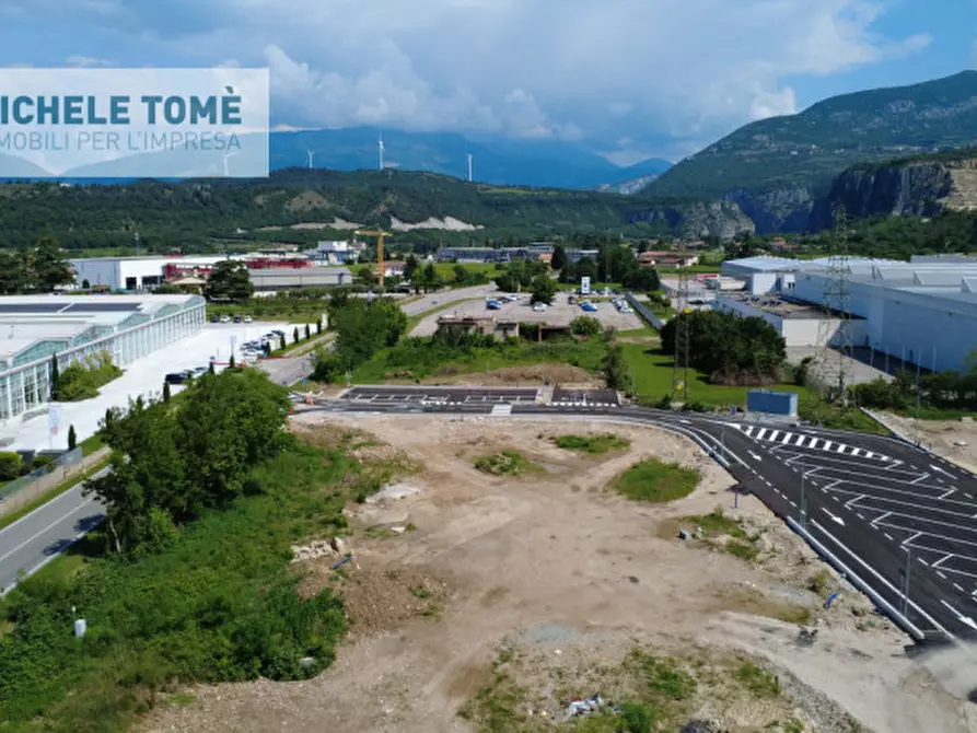 Immagine 7 di Terreno in vendita  in Via Nazionale del Brennero a Sant'ambrogio Di Valpolicella