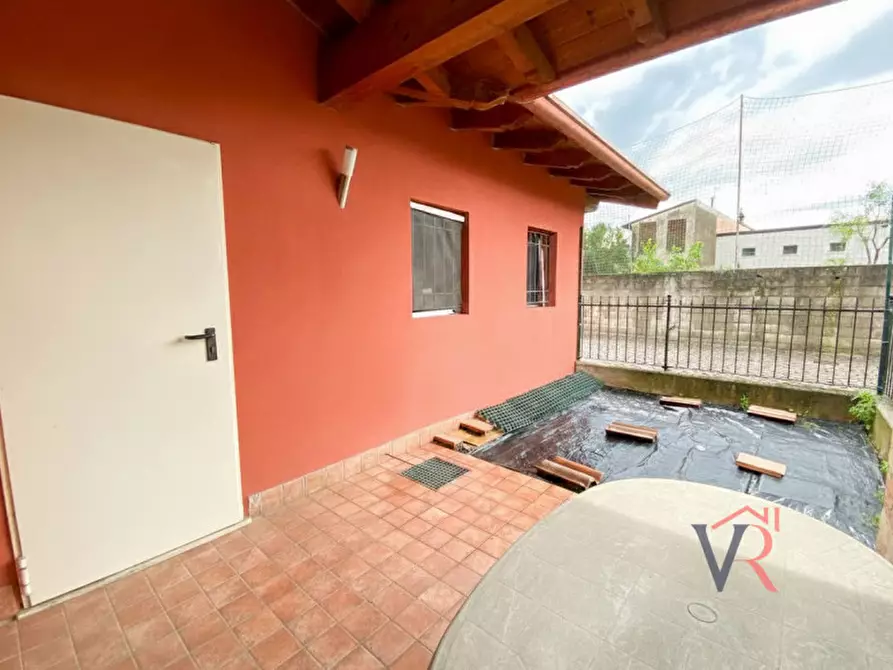 Immagine 13 di Villetta a schiera in vendita  in Via Galileo Galilei a Brandico