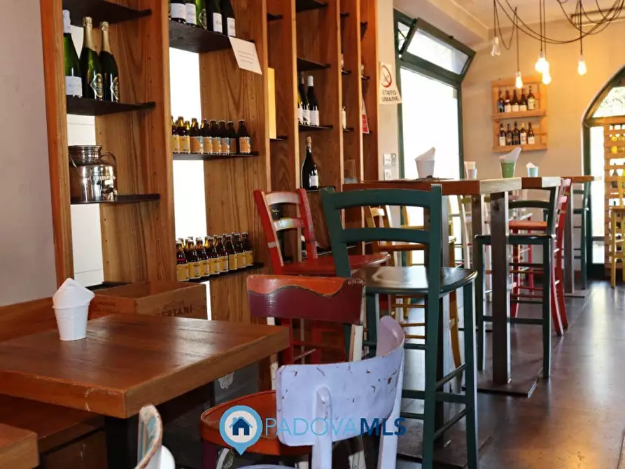 Immagine 5 di Attività commerciale in vendita  in via alessandro guidi, 23 a Padova