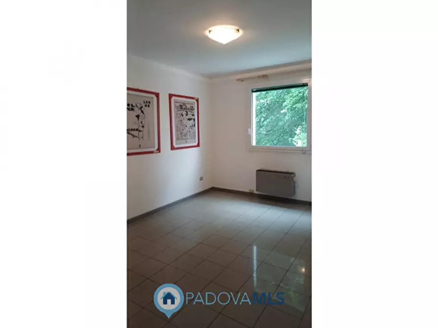 Immagine 6 di Ufficio in vendita  in via tiziano aspetti, 248 a Padova