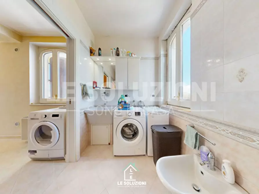 Immagine 61 di Casa indipendente in vendita  in Viale Cristoforo Colombo 82 a Putignano