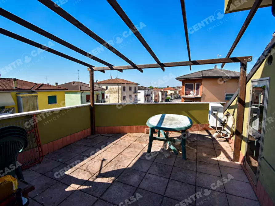 Immagine 17 di Appartamento in vendita  a Legnago