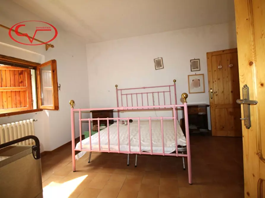 Immagine 11 di Casa indipendente in vendita  in Pratovalle a Loro Ciuffenna