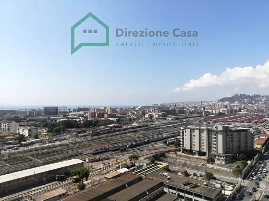 Immagine 1 di Appartamento in vendita  in TORRE GIULIA a Napoli