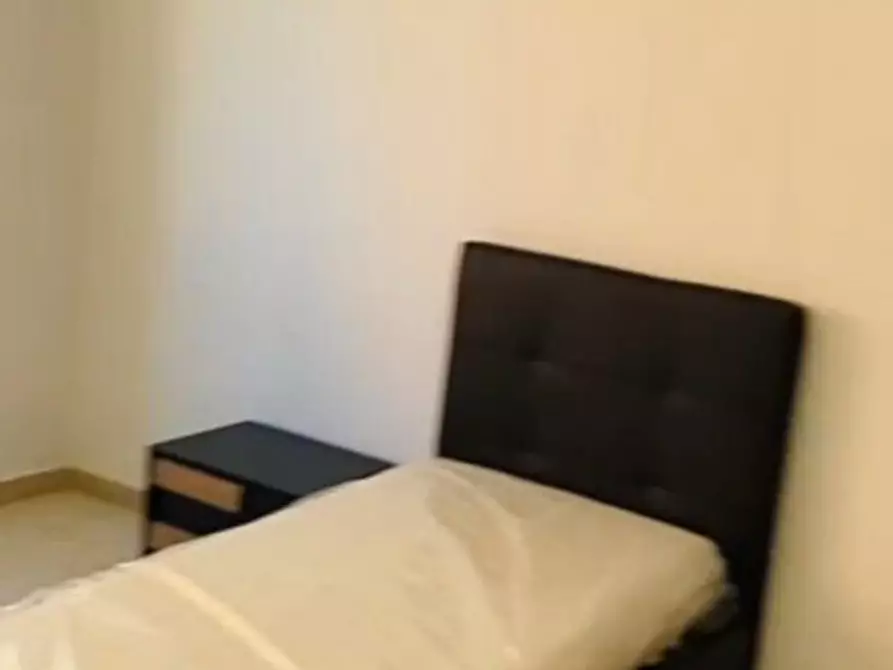Immagine 5 di Camera in affitto  in Via Gabriello Chiabrera, 115 a Roma
