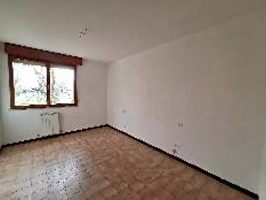 Immagine 7 di Appartamento in vendita  in Via Perosi 2 a Mirano