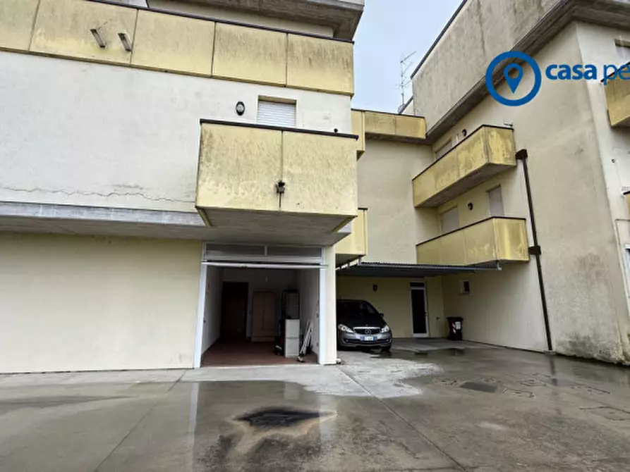 Immagine 15 di Appartamento in vendita  in Via Dosso Faiti, 5B a Rovigo