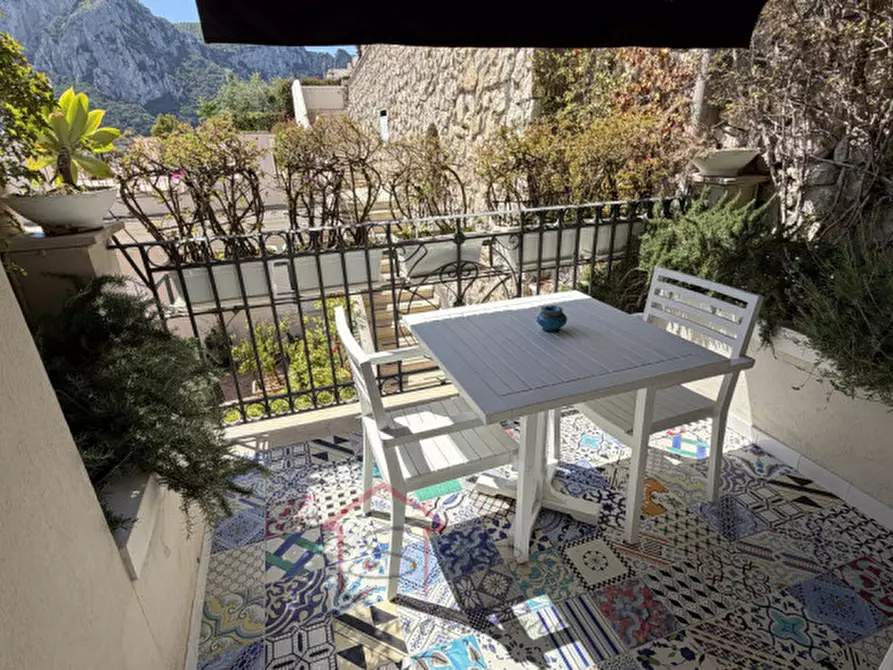 Immagine 3 di Casa indipendente in vendita  a Anacapri
